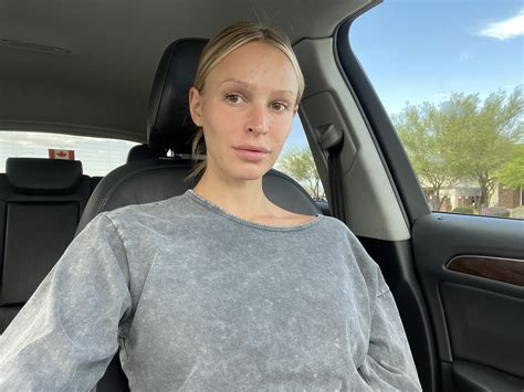 emma hix cheating|No Makeup : r/EmmaHix .